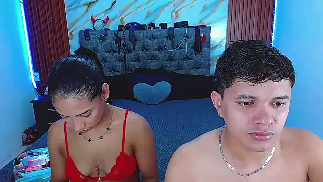 Snapshot of Meryandcris chatting on February 2026 04:20:01 AM Meryandcris online show from February 2026 04:20:01 AM