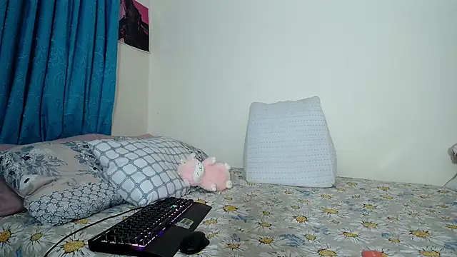 Snapshot of Sweet_navy_ chatting on April 2026 11:36:01 PM Sweet navy online show from April 2026 11:36:01 PM