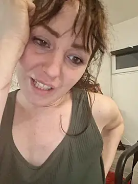  pig eyes  online show from March 2026 09:32:02 PM