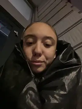 Snapshot of CristinaSw chatting on December 2025 08:15:02 PM CristinaSw online show from December 2025 08:15:02 PM