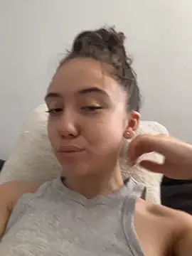CristinaSw online show from May 2026 12:14:02 PM