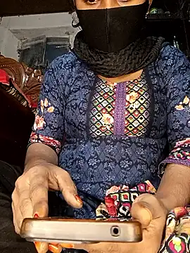 Snapshot of Jhunaki_789 chatting on January 2026 03:33:01 AM Jhunaki 789 online show from January 2026 03:33:01 AM