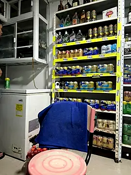 OliverWest04 online show from December 2025 06:55:02 AM