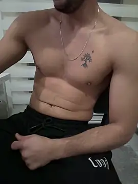 Snapshot of Bigefe chatting on March 2026 06:43:01 PM Bigefe online show from March 2026 06:43:01 PM