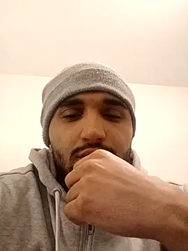 Snapshot of elgasmii chatting on February 2026 06:30:01 PM elgasmii online show from February 2026 06:30:01 PM
