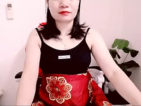 Lisa537- online show from December 2025 01:02:02 AM