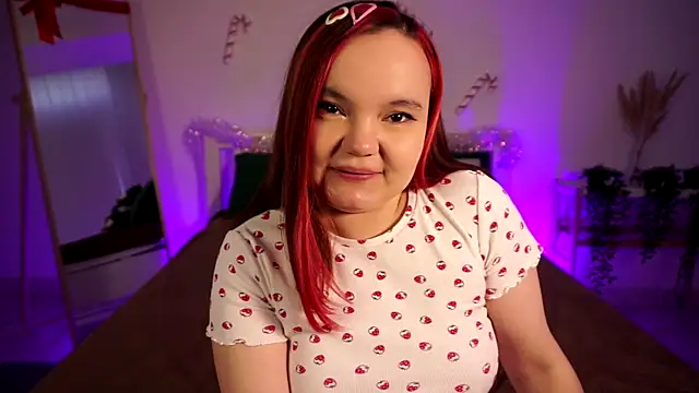 Rose Luvv online show from December 2025 07:26:02 AM