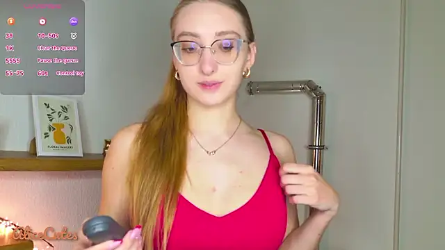 AliceCutes online show from February 2026 01:12:02 PM