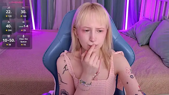 Snapshot of _Babyface_ chatting on July 2026 01:04:02 PM Babyface online show from July 2026 01:04:02 PM