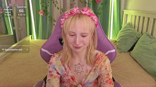 Snapshot of _Babyface_ chatting on July 2026 01:07:01 PM Babyface online show from July 2026 01:07:01 PM