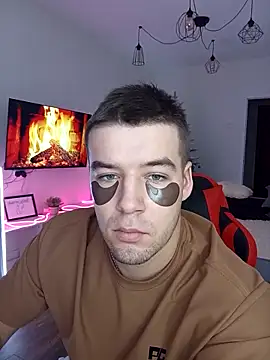 Snapshot of IPrince7 chatting on November 2025 10:49:02 AM IPrince7 online show from November 2025 10:49:02 AM