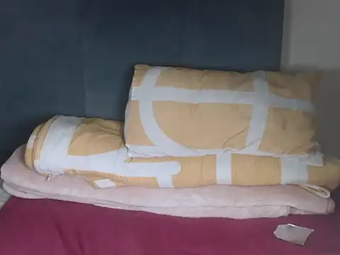 Chocolatebae86 online show from December 2025 02:44:01 PM