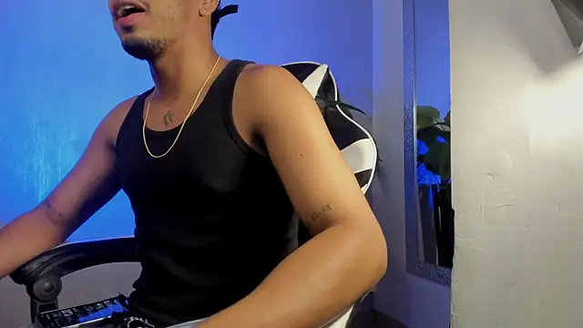 Brand Collins online show from December 2025 07:58:02 AM