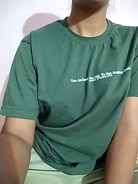 RASHMI SHARMA9 online show from April 2026 06:19:01 AM