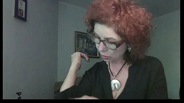 Kelly Flurr online show from May 2026 02:01:02 PM
