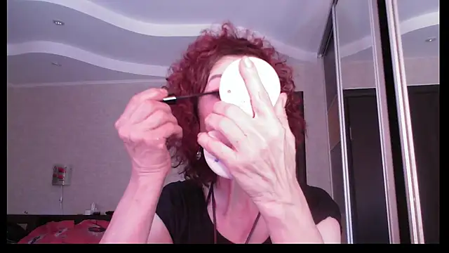 Kelly Flurr online show from June 2026 01:48:02 PM