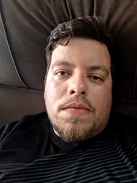 Snapshot of Leoon98 chatting on January 2026 03:27:02 PM Leoon98 online show from January 2026 03:27:02 PM