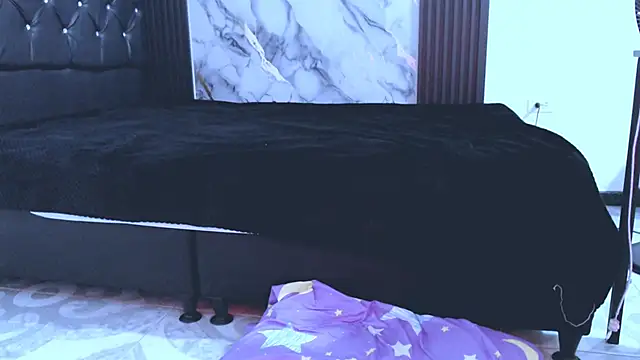 NoaLeon21 online show from February 2026 06:53:01 PM