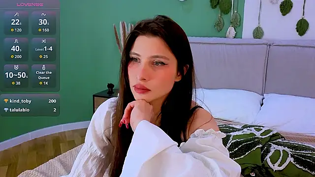 Danielle Eddwards online show from January 2026 07:56:02 PM