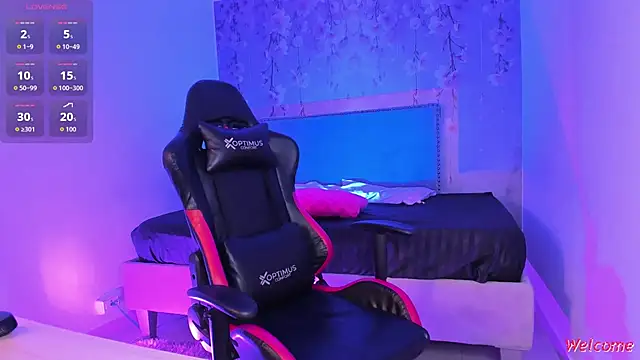 Anthonela art online show from December 2025 01:59:02 PM