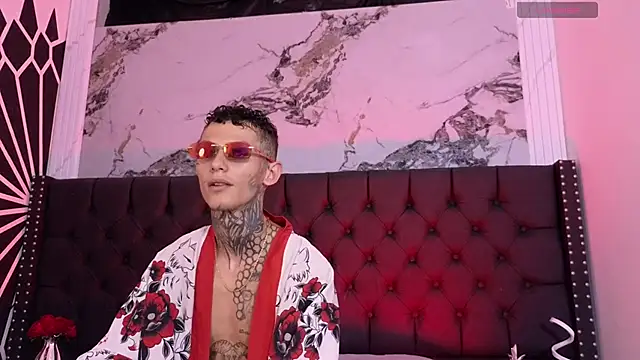 Paulo 527 online show from April 2026 04:46:01 AM