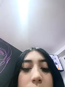 Snapshot of Venus_Horney chatting on April 2026 08:44:01 PM Venus Horney online show from April 2026 08:44:01 PM