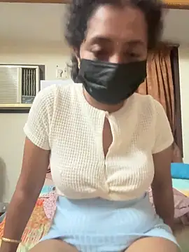 TeddyLover5 online show from February 2026 05:36:02 PM