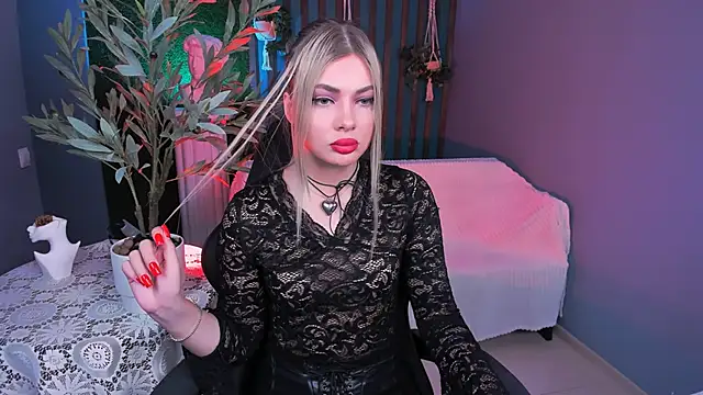 Snapshot of HyileyClark chatting on March 2026 05:26:02 AM HyileyClark online show from March 2026 05:26:02 AM