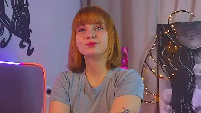 AsiaBritney online show from November 2025 07:56:01 AM