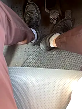 Snapshot of ratemydickbabe chatting on November 2025 11:01:02 AM ratemydickbabe online show from November 2025 11:01:02 AM