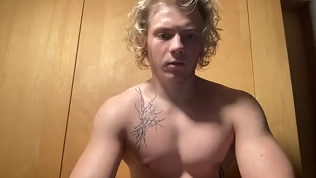 Snapshot of AlexBarczuk chatting on February 2026 01:40:01 PM AlexBarczuk online show from February 2026 01:40:01 PM