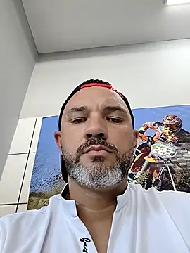 Paugostoso86 online show from November 2025 07:37:02 PM