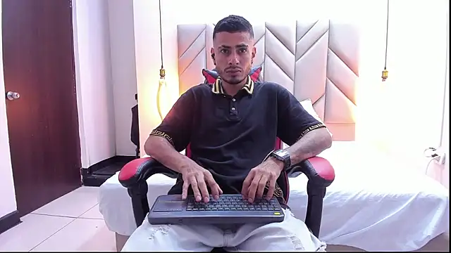 MatthewCullen online show from January 2026 10:12:02 PM