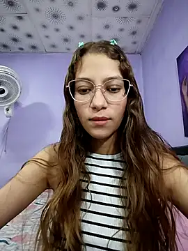 Vanneskk online show from December 2025 02:24:01 PM