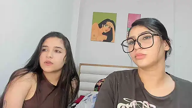 Snapshot of ROUS_SWEET_ chatting on April 2026 05:05:01 AM ROUS SWEET online show from April 2026 05:05:01 AM