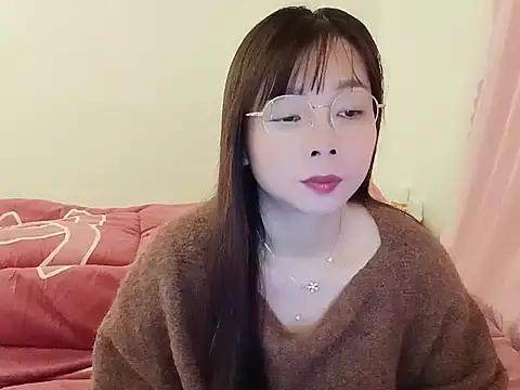 Snapshot of BabyDoll1999 chatting on January 2026 12:43:02 PM BabyDoll1999 online show from January 2026 12:43:02 PM