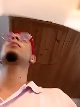 2 milo verus 4 online show from December 2025 07:53:01 PM