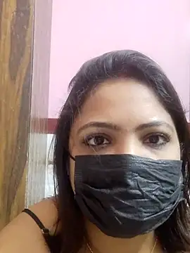 Snapshot of Cute-rossy chatting on November 2025 08:11:01 PM Cute-rossy online show from November 2025 08:11:01 PM