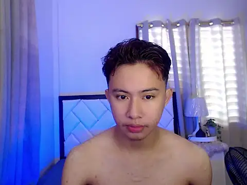 Snapshot of asiantwink0000 chatting on February 2026 04:33:02 AM asiantwink0000 online show from February 2026 04:33:02 AM