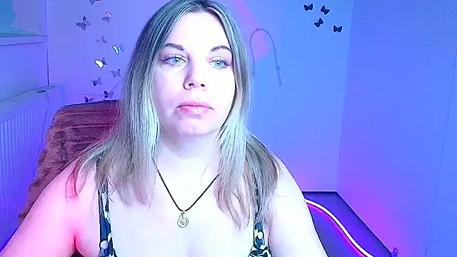 Amanda Swannn online show from March 2026 06:52:02 AM