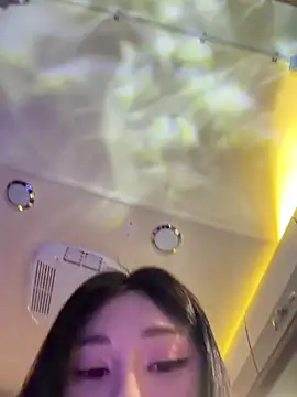 Snapshot of linjianvhai chatting on April 2026 12:29:02 PM linjianvhai online show from April 2026 12:29:02 PM