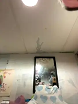 Snapshot of TittyQueen123 chatting on November 2025 10:18:02 AM TittyQueen123 online show from November 2025 10:18:02 AM