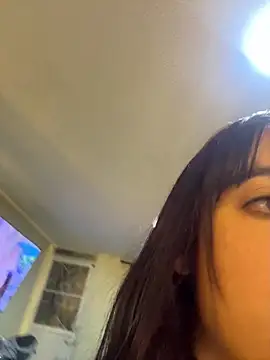 Snapshot of Mia_fiire chatting on May 2026 05:23:02 AM Mia fiire online show from May 2026 05:23:02 AM