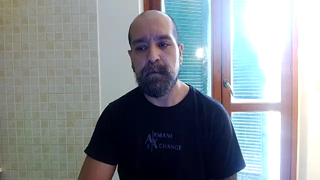 Snapshot of AMIRDIB2025 chatting on April 2026 02:44:02 PM AMIRDIB2025 online show from April 2026 02:44:02 PM