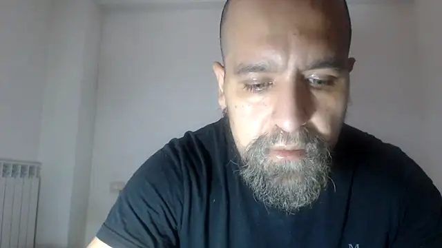 Snapshot of AMIRDIB2025 chatting on May 2026 09:58:02 AM AMIRDIB2025 online show from May 2026 09:58:02 AM