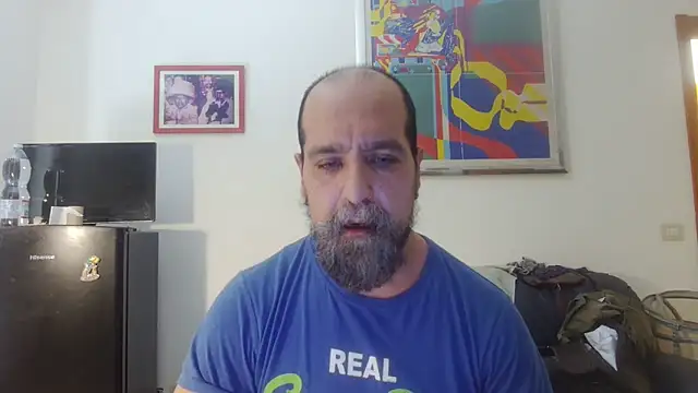 Snapshot of AMIRDIB2025 chatting on June 2026 06:52:02 AM AMIRDIB2025 online show from June 2026 06:52:02 AM