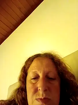 nikiarg online show from February 2026 07:43:01 PM