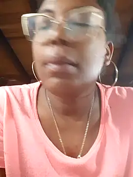 Snapshot of ChanneldelaCroix chatting on March 2026 09:57:01 AM ChanneldelaCroix online show from March 2026 09:57:01 AM