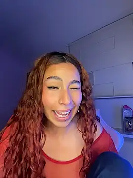 Snapshot of PrettyChloe_ chatting on May 2026 01:56:01 AM PrettyChloe online show from May 2026 01:56:01 AM