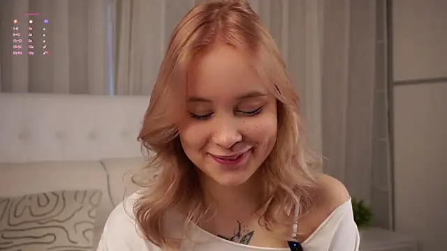 AunclreaVache online show from April 2026 03:19:01 AM